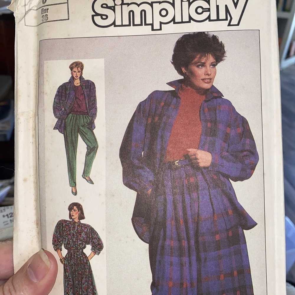 Vintage 1986 Simplicity 7696 Sewing Pattern Shirt Skirt Pants Size 8 Uncut